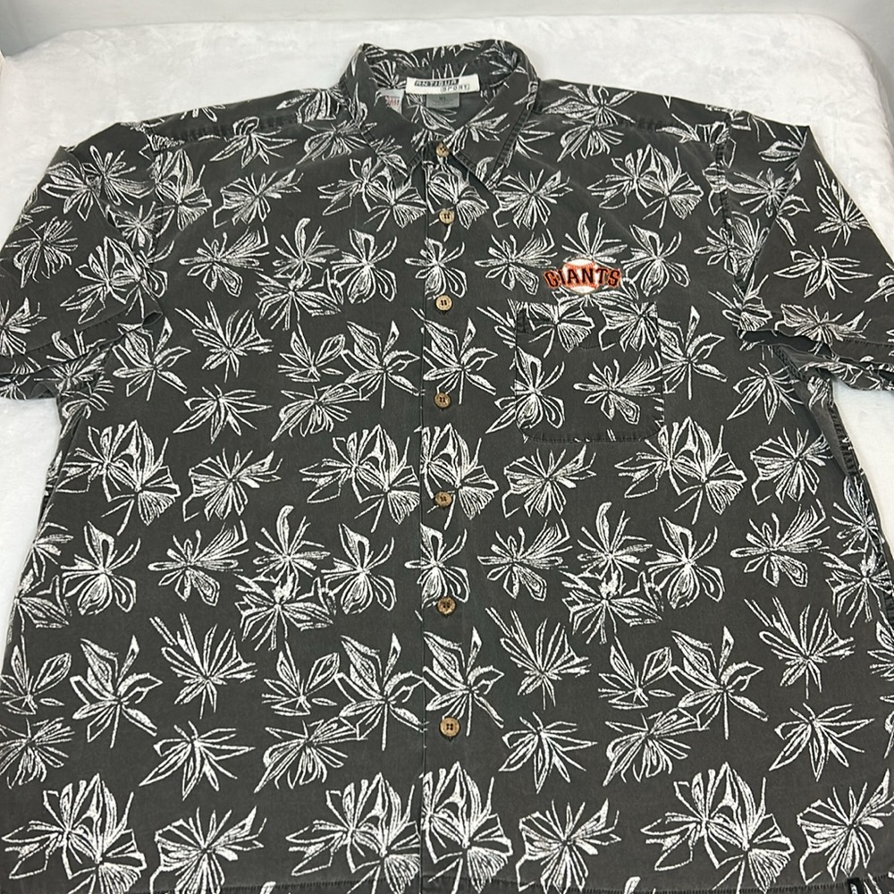 San Francisco Giants Antigua Sport MLB  Aloha Shirt - Picture 5 of 11